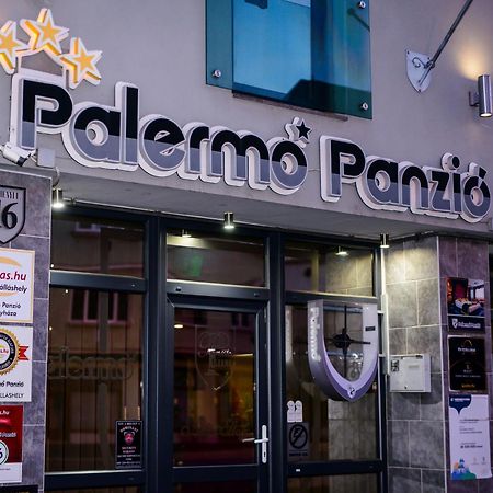 Отель Palermo Panzio Ньиредьхаза Экстерьер фото